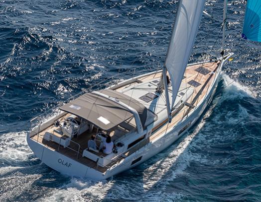 Oceanis Yacht 54