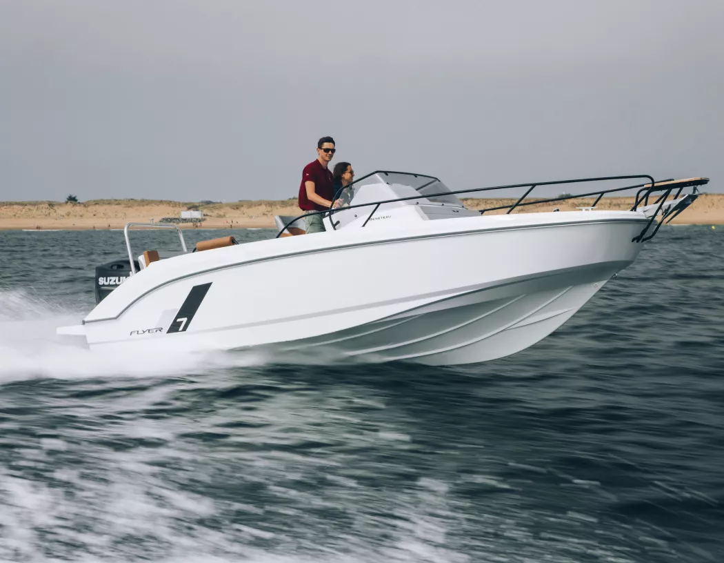 flyer-7-sundeck-configurator.jpg