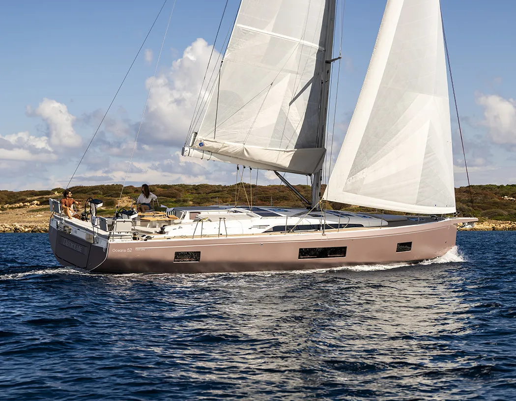 configurator-thumbnail-oceanis-52