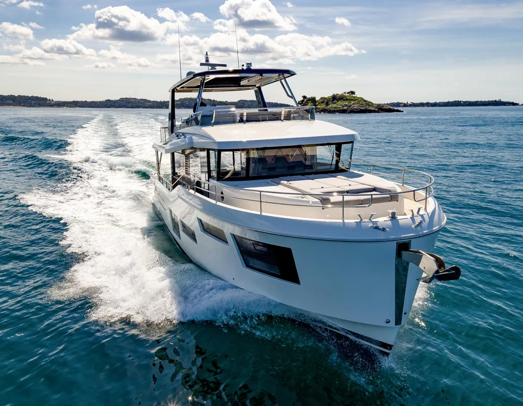 grand-trawler-63